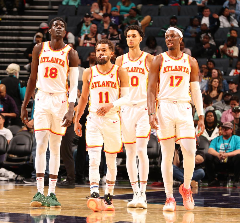 球和防守对 球和防守对