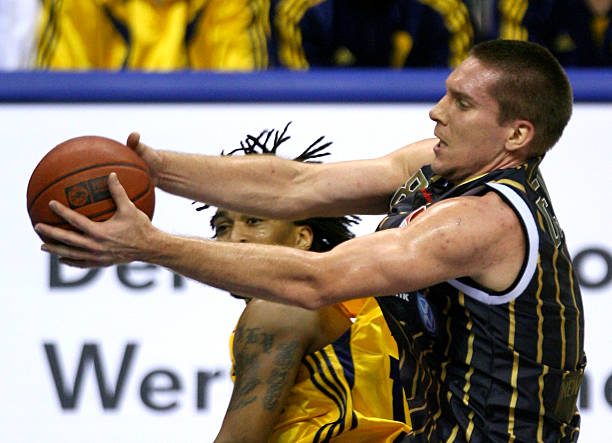 C罗注重攻 C罗注重攻