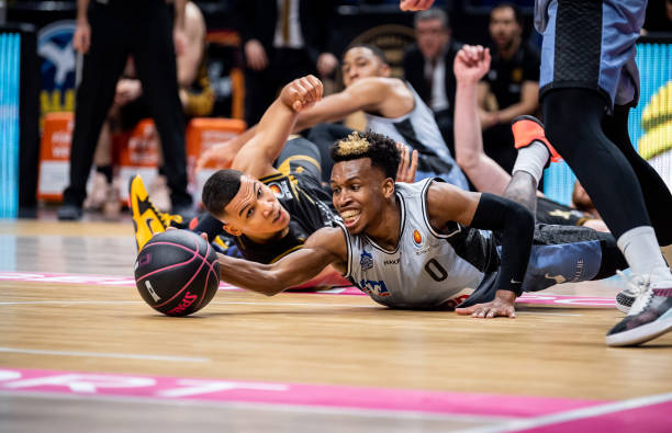 中场发动机 中场发动机