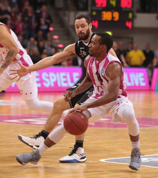 学生田径运 学生田径运